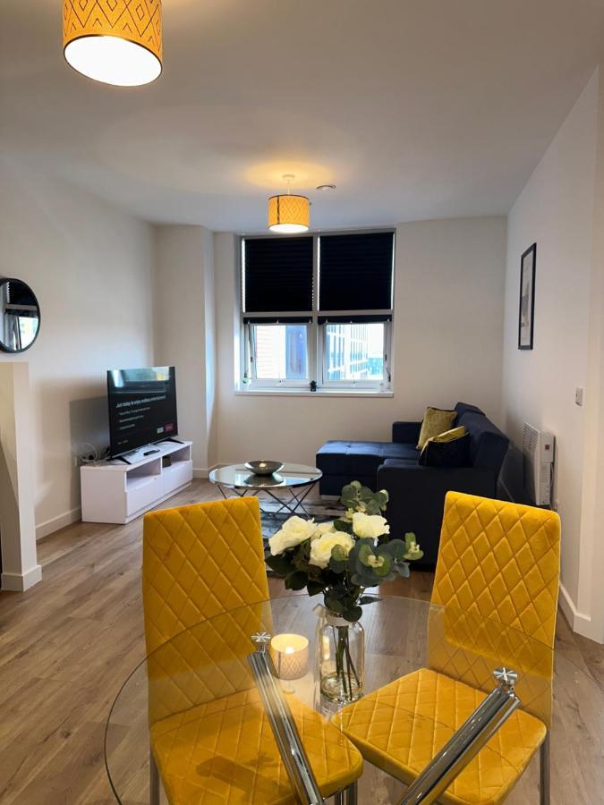 Sleek & Stylish Apartment By Dh Aparthotels ピーターバラ エクステリア 写真