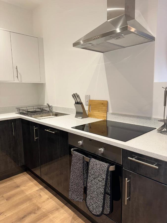 Sleek & Stylish Apartment By Dh Aparthotels ピーターバラ エクステリア 写真