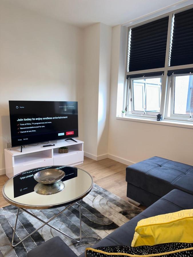 Sleek & Stylish Apartment By Dh Aparthotels ピーターバラ エクステリア 写真