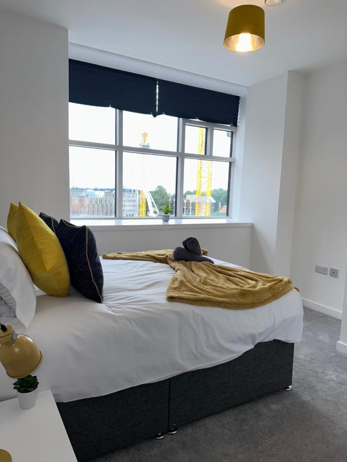 Sleek & Stylish Apartment By Dh Aparthotels ピーターバラ エクステリア 写真